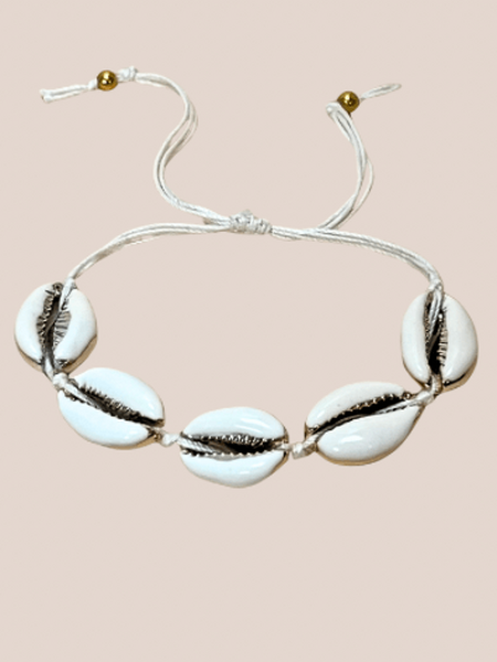 Kauri schelpenarmband wit/goud